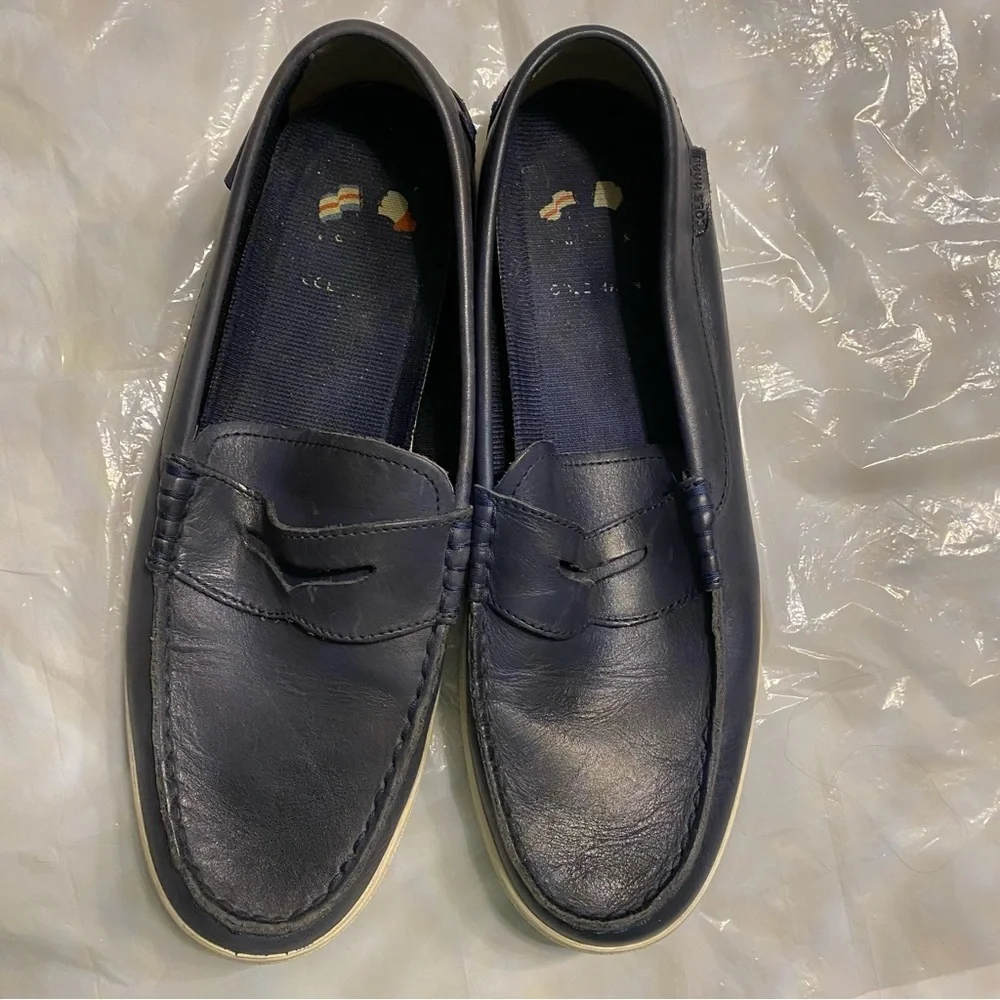 Cole Haan Leather Loafers in Navy. SZ 12 M Worn 2X
